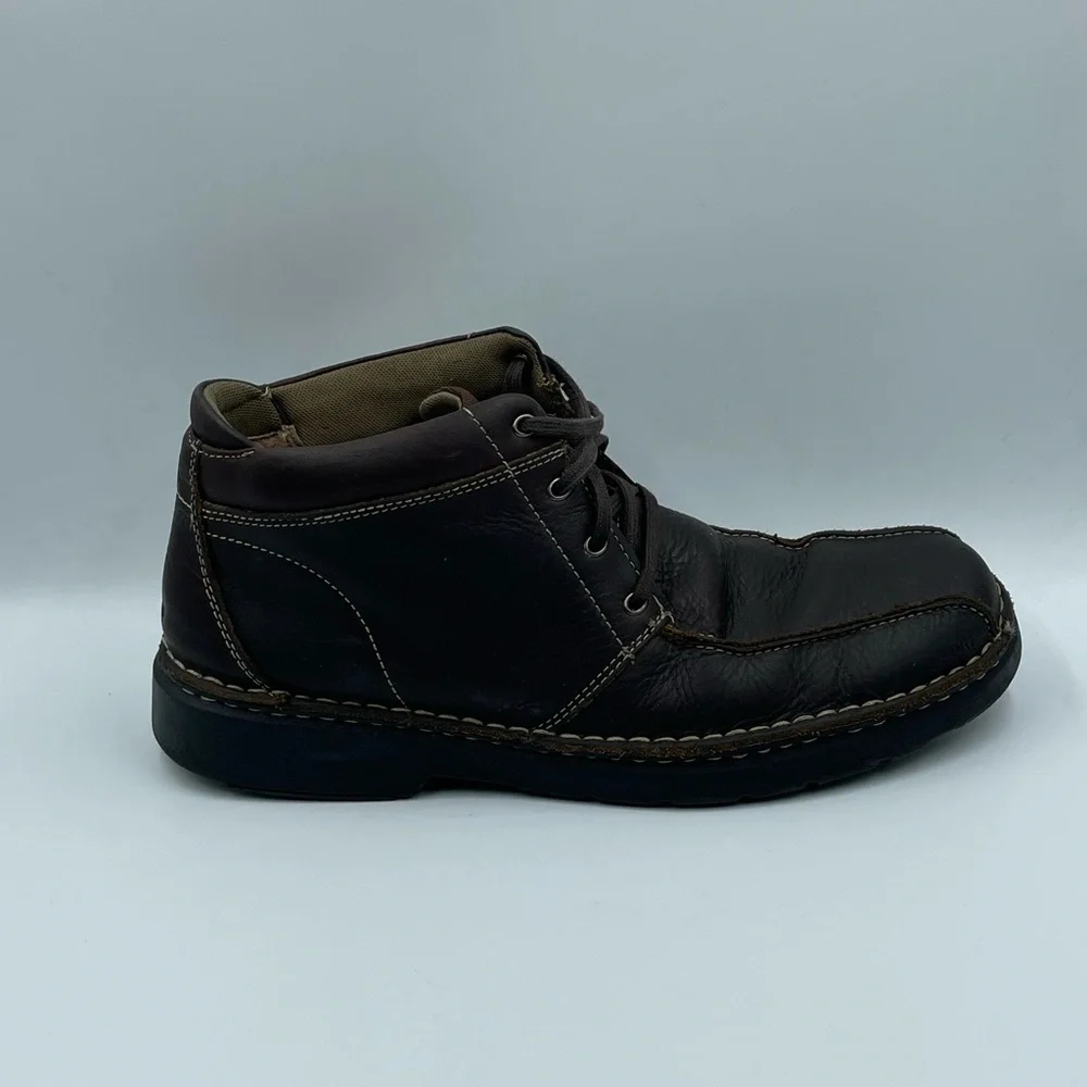 Clarks Leather Chukka Boots Men’s‎ Sz 12